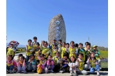 西安农投集团下属子公司鄠邑现代农业建设管理有限公司自主接待的少儿美术劳动研学实践活动在“曲水稻香”项目起步区成功举办